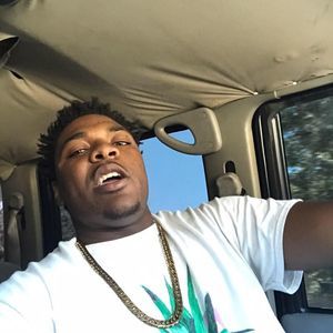 Meet your Posher, Devin